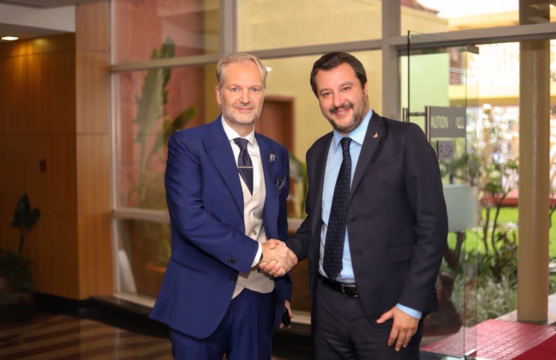 Il Console Taricone con il ministro Salvini